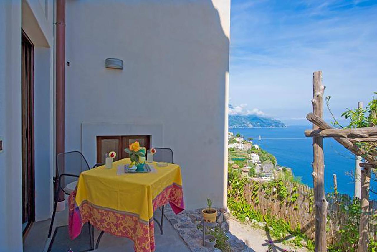L'Antico Borgo Dei Limoni Bed & Breakfast Amalfi Exterior photo